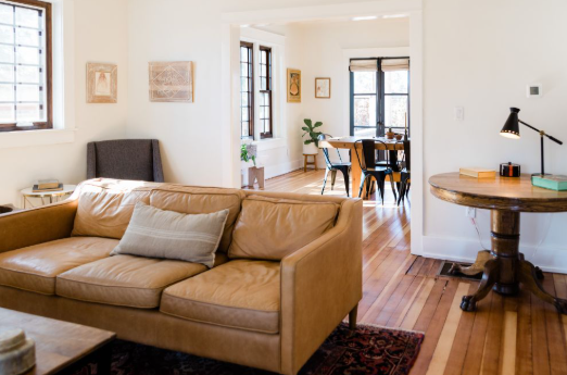 Professional deep cleaning of a home interior, including floors, surfaces, kitchen, and hard-to-reach areas